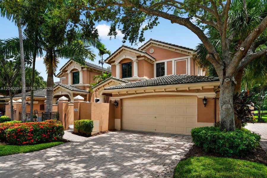 Property photo for 2767 Kinsington Circle, #8-4, Weston, FL