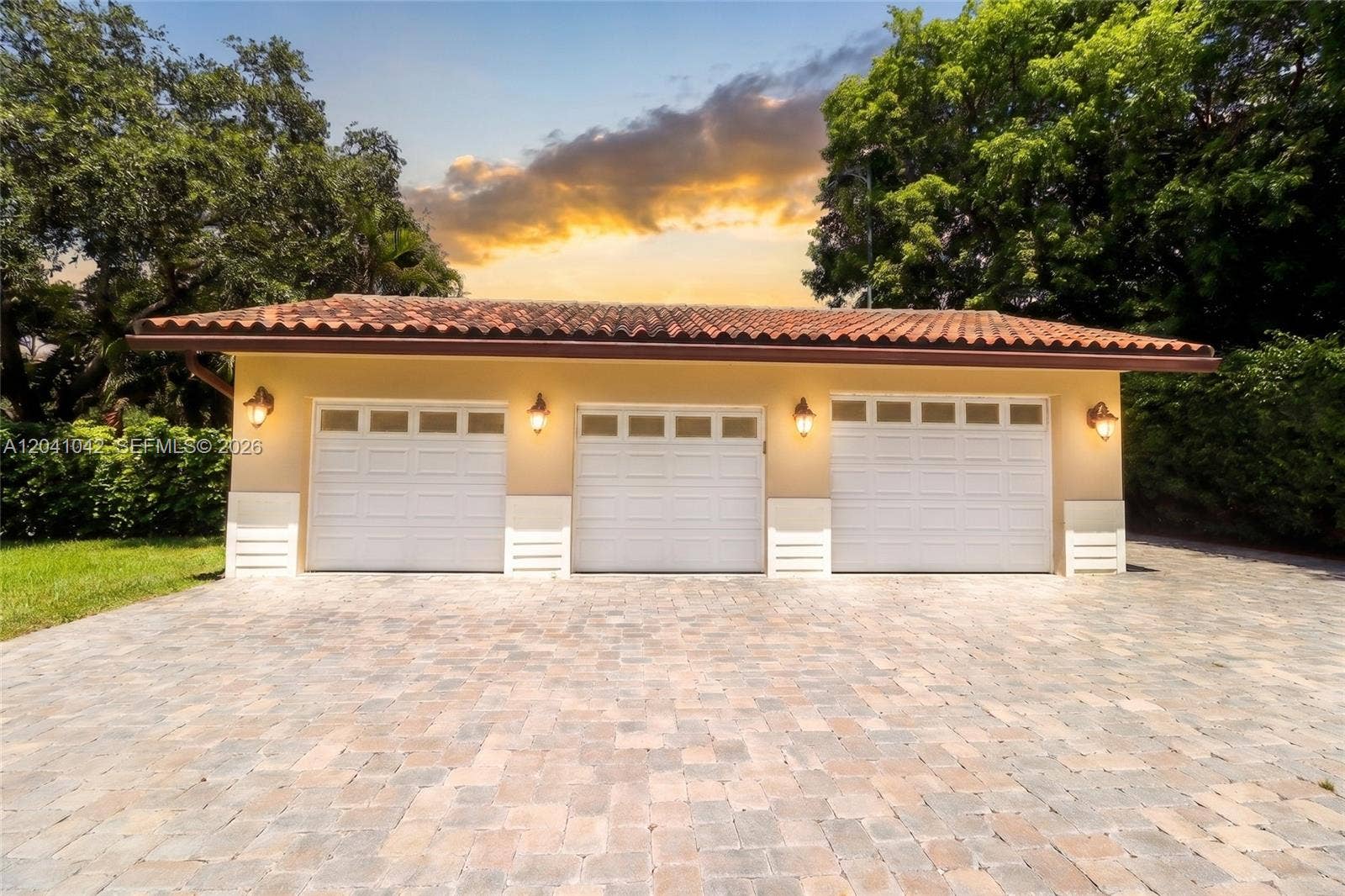 15144 SW 72nd Court, Palmetto Bay, FL 33158 Photo 4