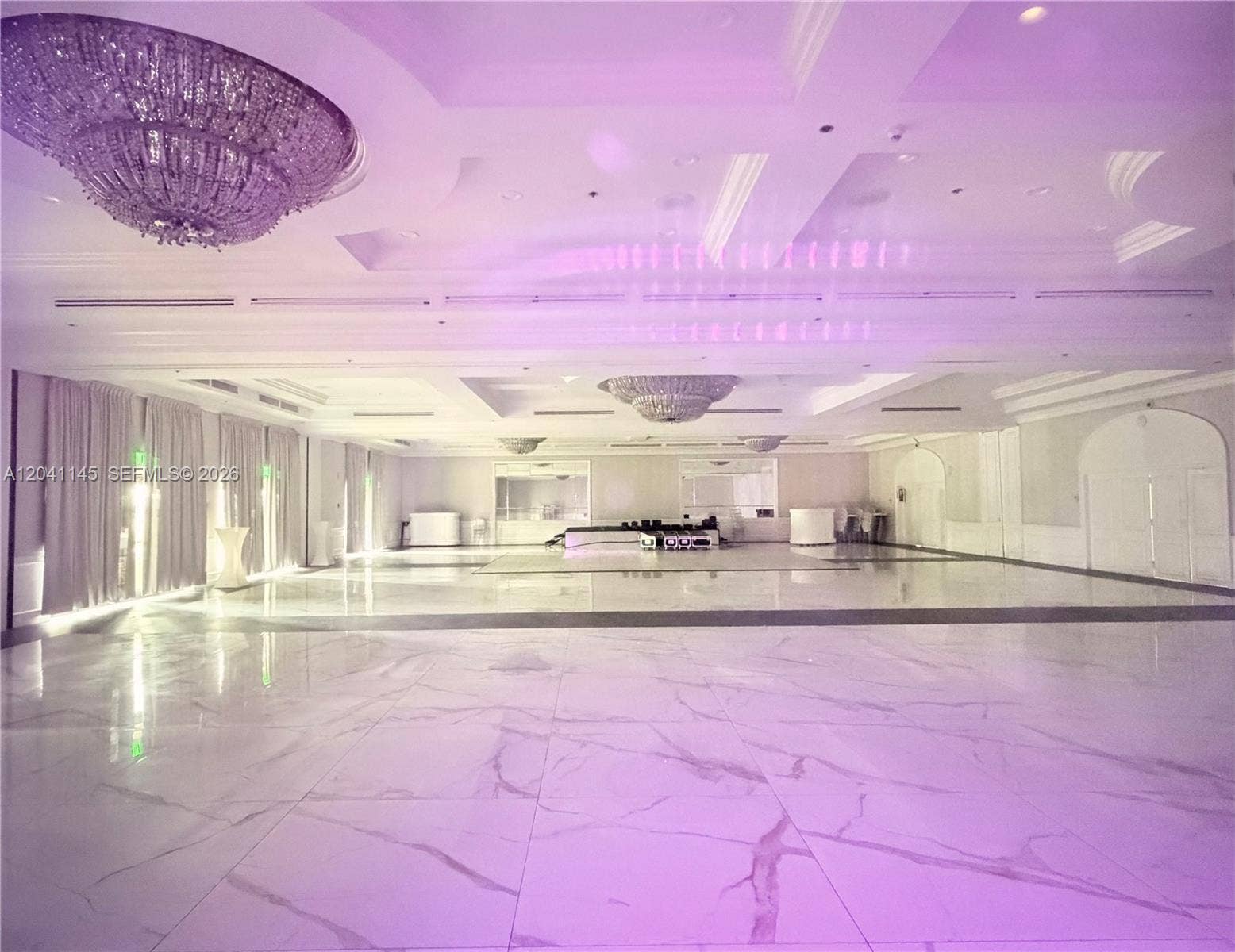 5225 Collins Avenue, #914, Miami Beach, FL 33140 Ballroom for Private Events