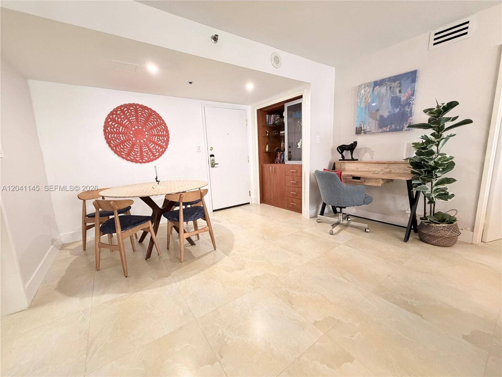 5225 Collins Avenue, #914, Miami Beach, FL 33140 Photo 12