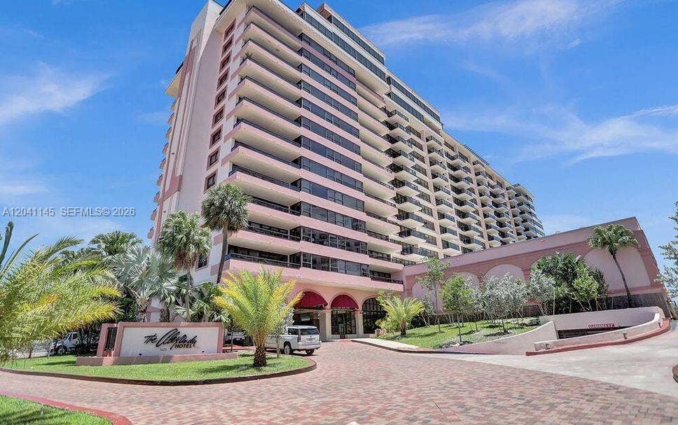 5225 Collins Avenue, #914, Miami Beach, FL 33140 Photo 4