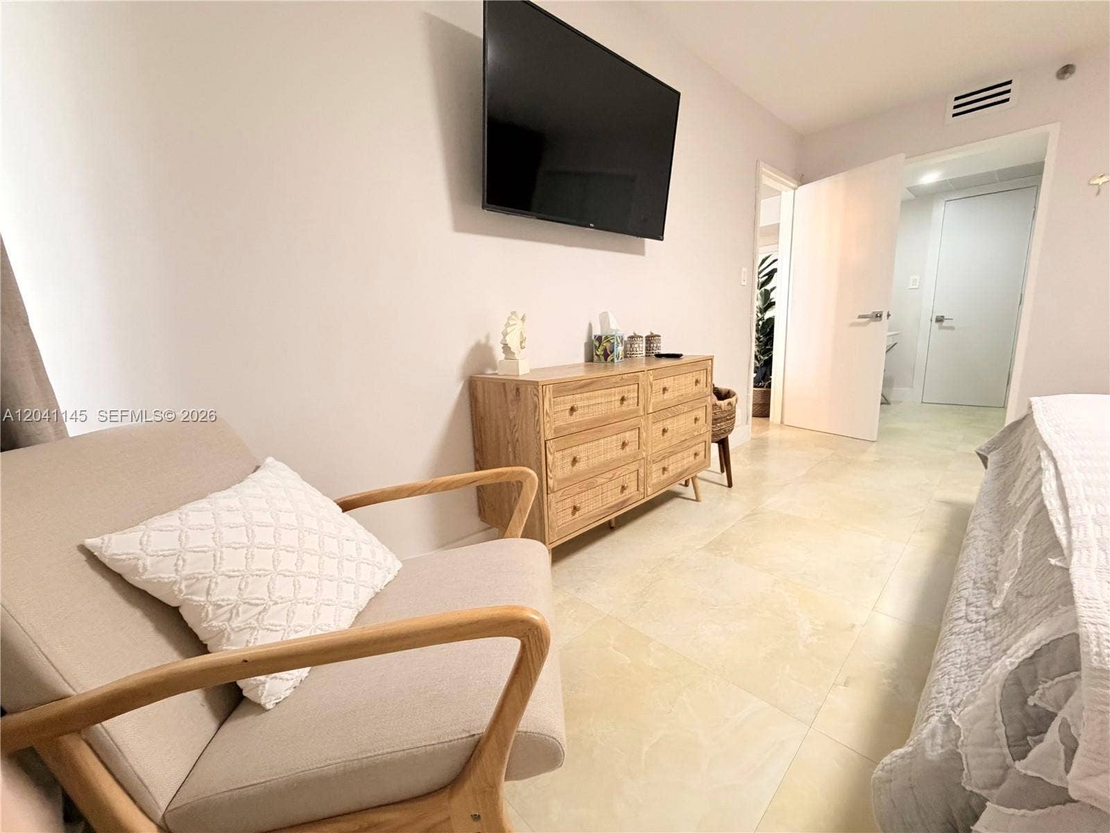 5225 Collins Avenue, #914, Miami Beach, FL 33140 Photo 32