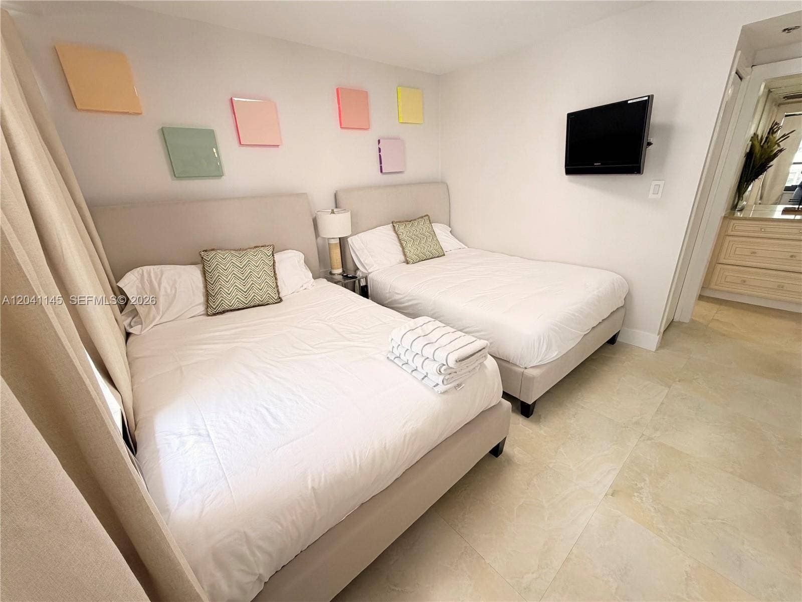 5225 Collins Avenue, #914, Miami Beach, FL 33140 Photo 24
