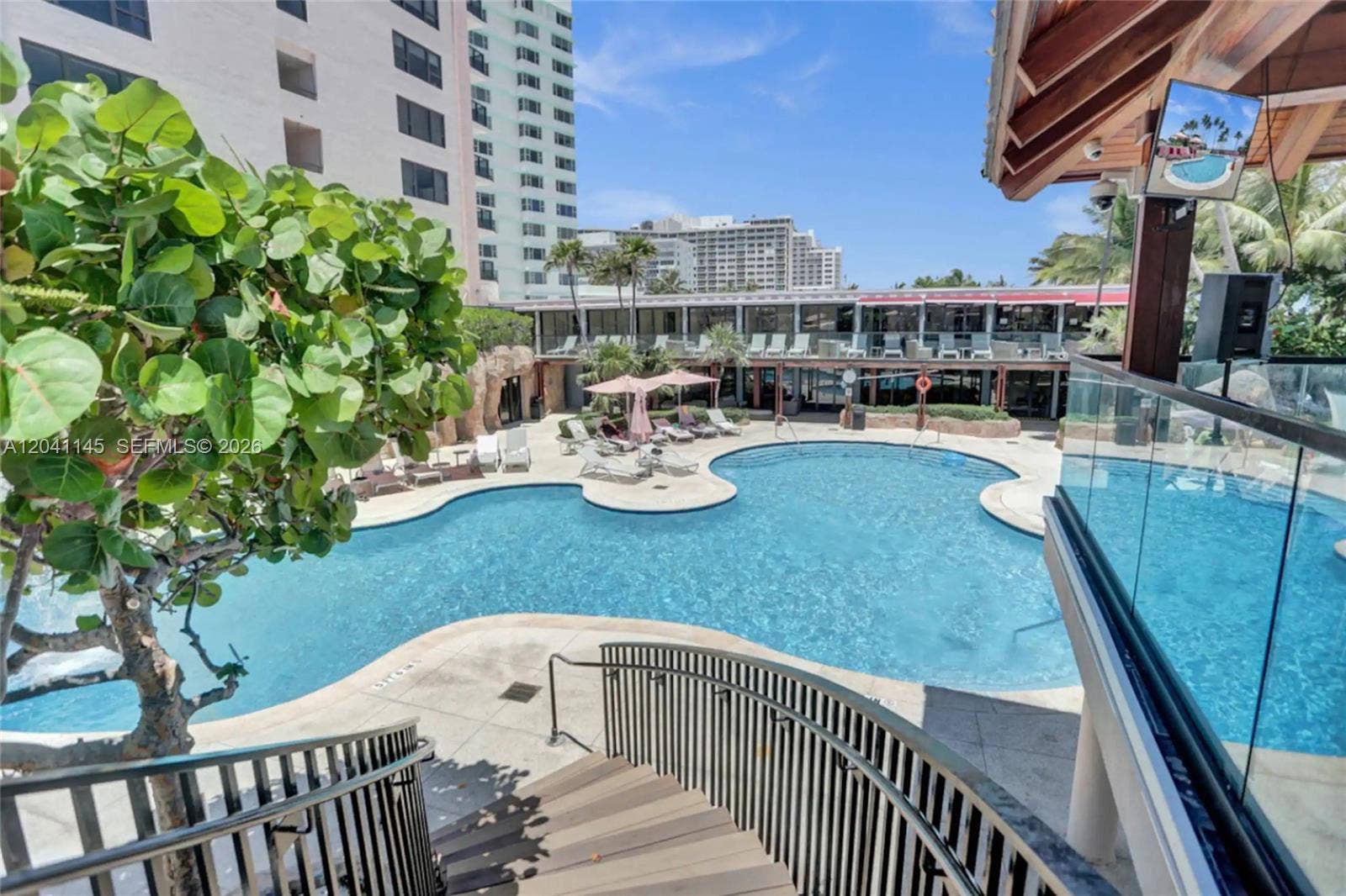 5225 Collins Avenue, #914, Miami Beach, FL 33140 Photo 7