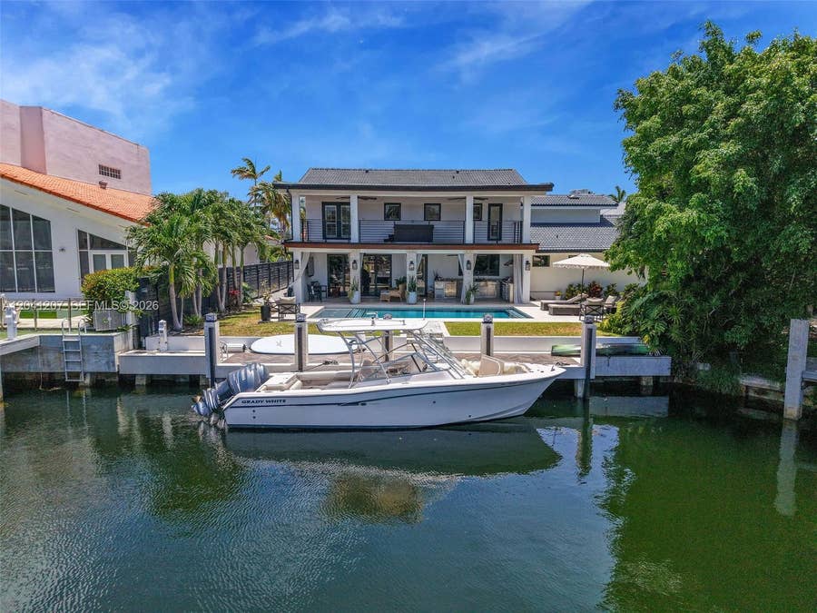 Property photo for 16416 NE 32nd Avenue, North Miami Beach, FL