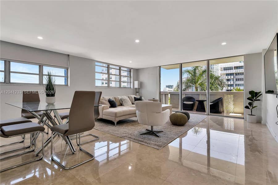 Property photo for 800 West Avenue, #635, Miami Beach, FL