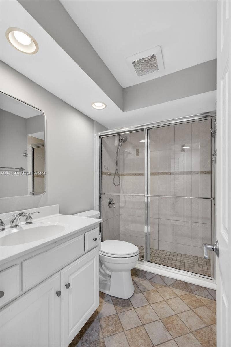 111 Shore Court, #205, North Palm Beach, FL 33408 Photo 23