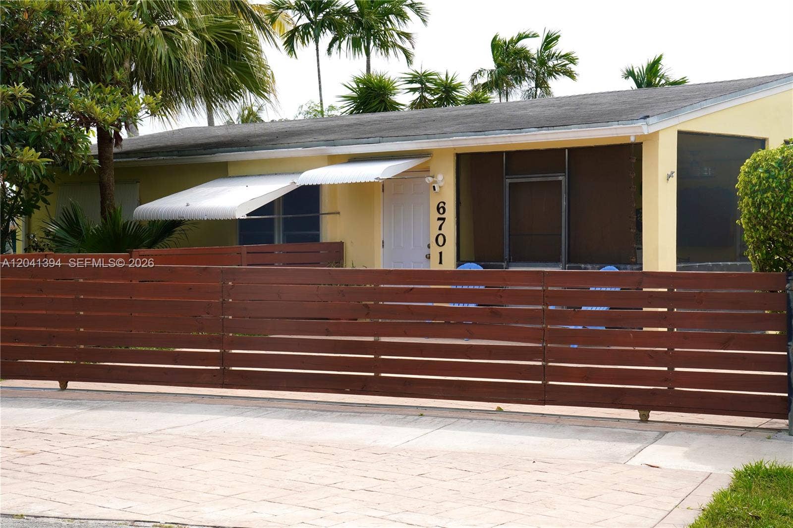 6701 Harding Street, Hollywood, FL 33024 Photo 1