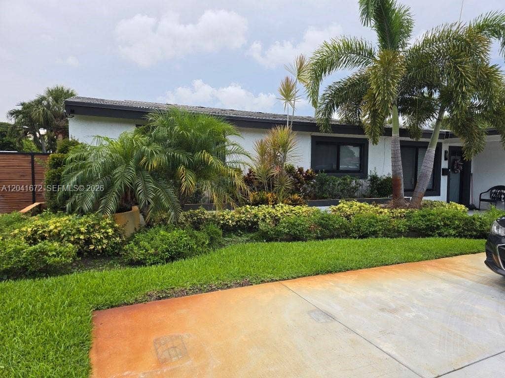 1049 Wyoming Avenue, Fort Lauderdale, FL 33312 Photo 1