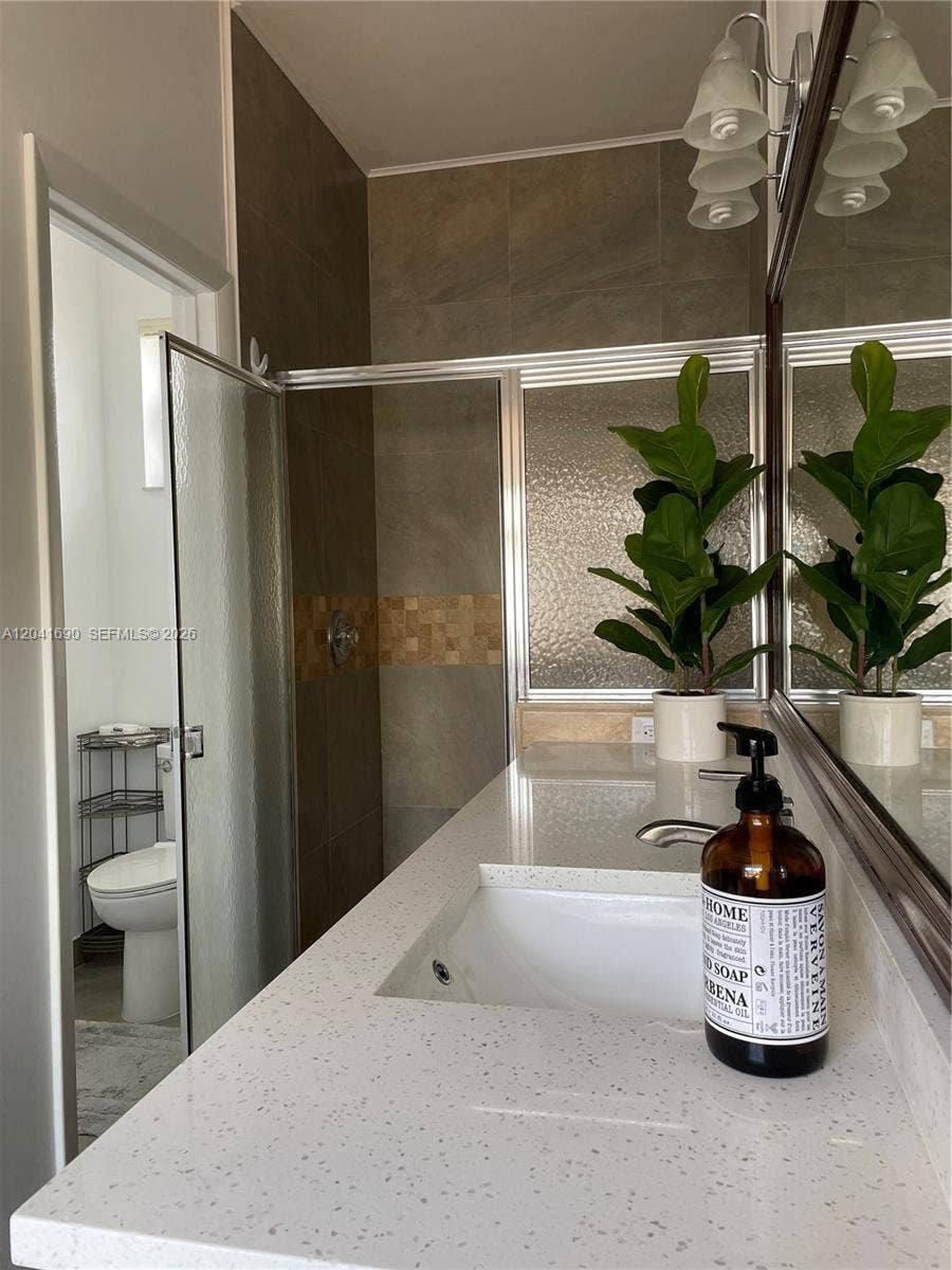 805 Falling Water Road, Weston, Weston, FL 33326 Photo 17