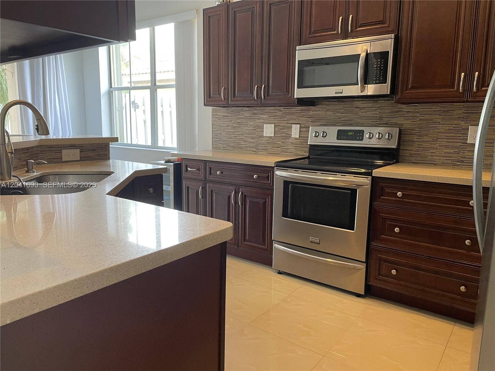 805 Falling Water Road, Weston, Weston, FL 33326 Photo 9