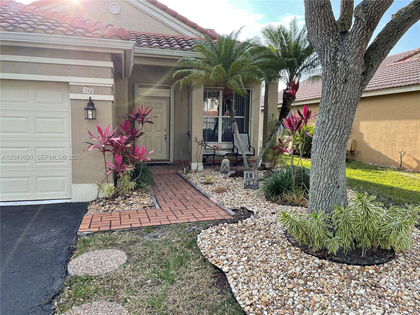 805 Falling Water Road, Weston, Weston, FL 33326 Photo 2