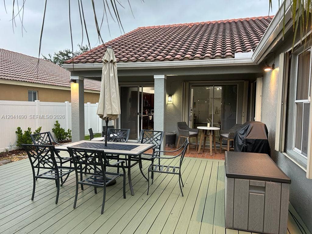 805 Falling Water Road, Weston, Weston, FL 33326 Photo 25