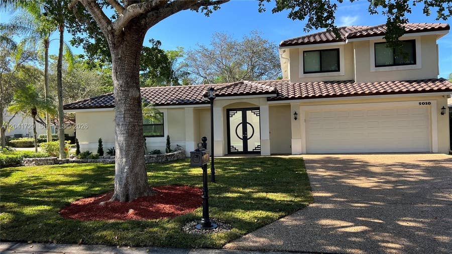 Property photo for 5010 Perignon Way, Coral Springs, FL