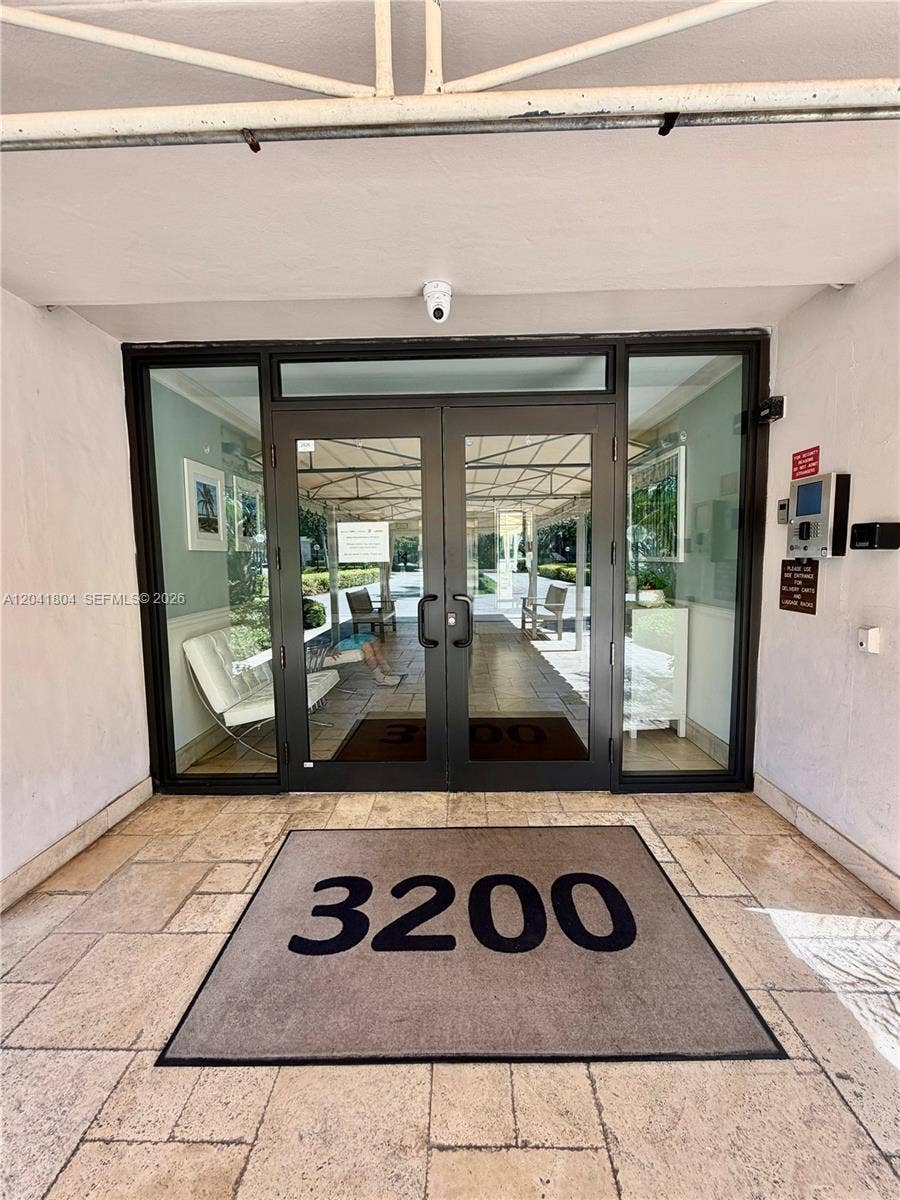 3200 N Palm Aire Drive, #710, Pompano Beach, FL 33069 Photo 3
