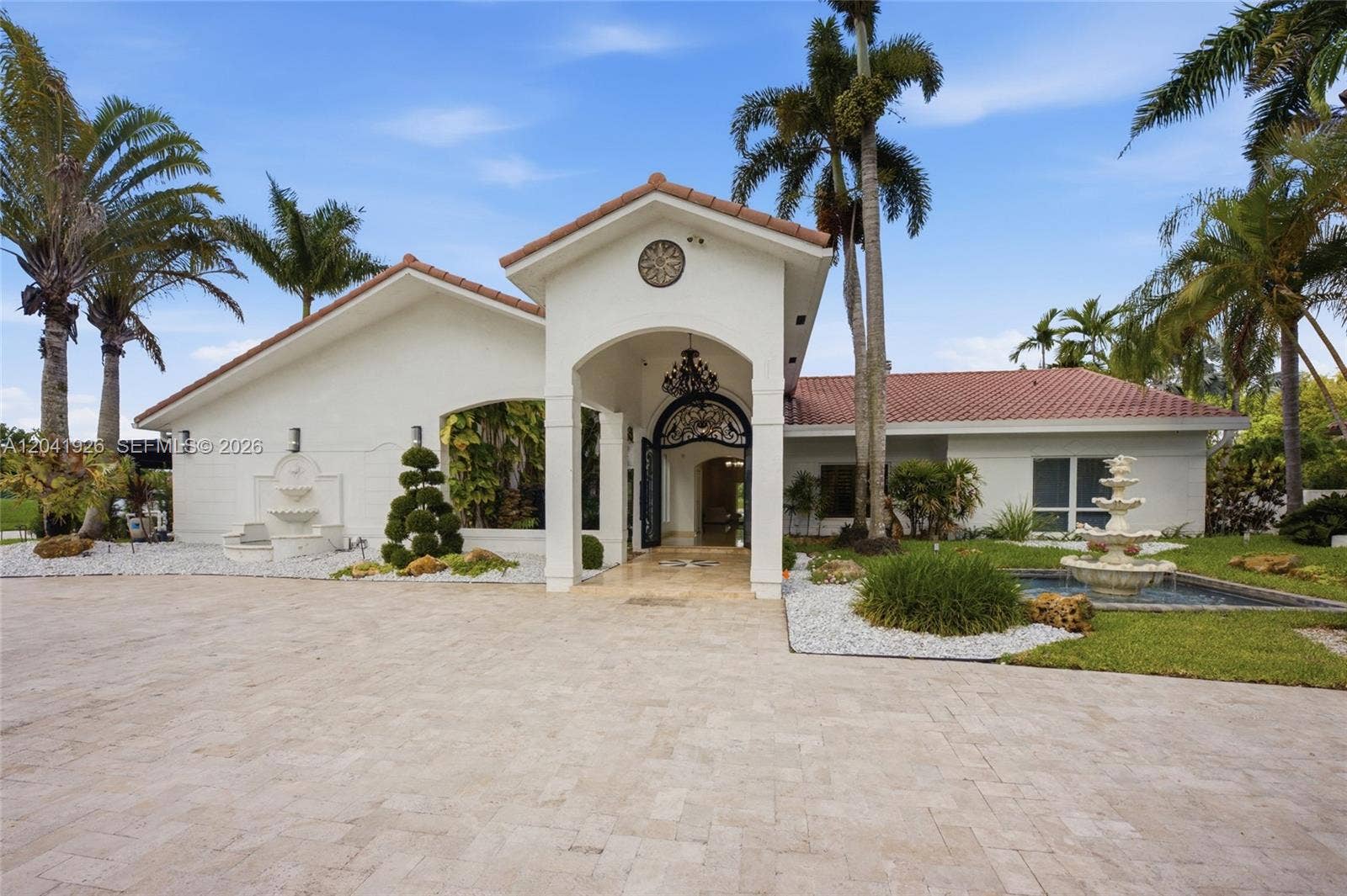 16170 Saddle Lane, Weston, FL 33326 Photo 2