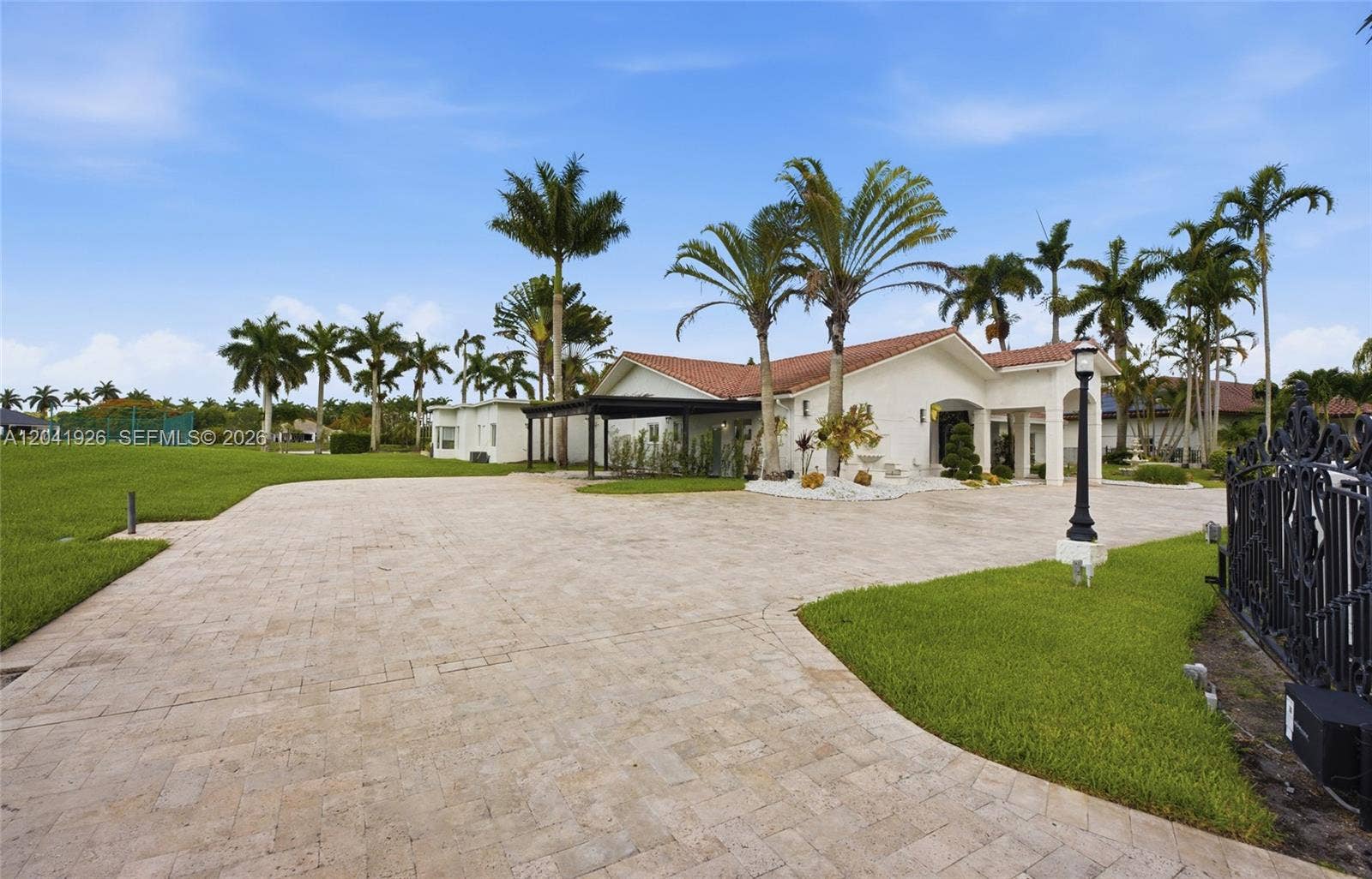 16170 Saddle Lane, Weston, FL 33326 Photo 3