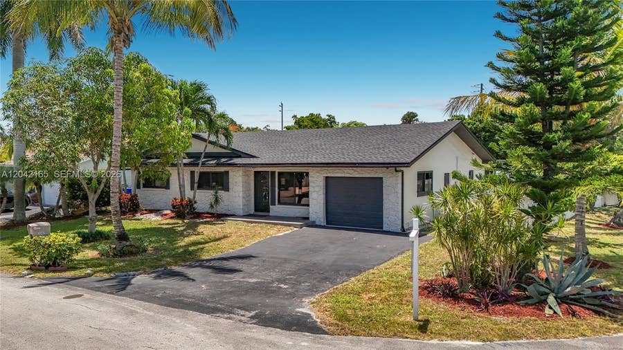 Property photo for 3392 NW 63rd Street, Fort Lauderdale, FL