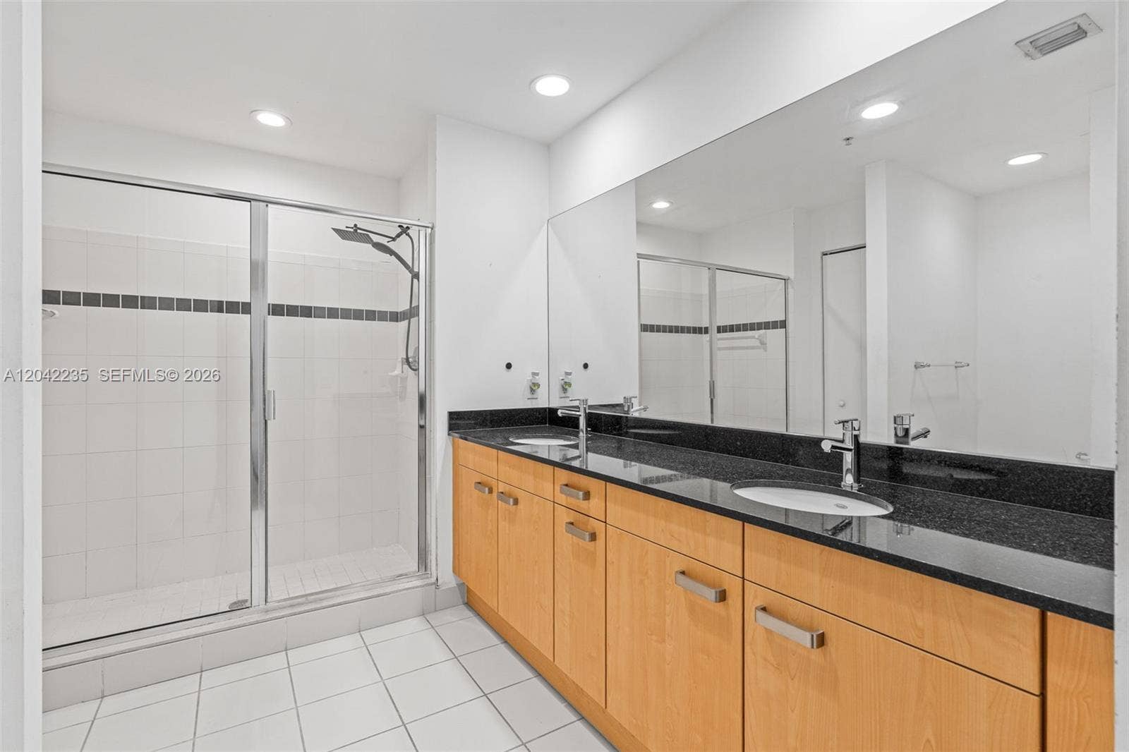 2301 Wilton Drive, #R207, Wilton Manors, FL 33305 Photo 35