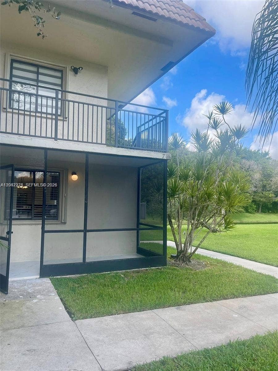Property photo for 403 Lakeview Drive, #106, Weston, FL