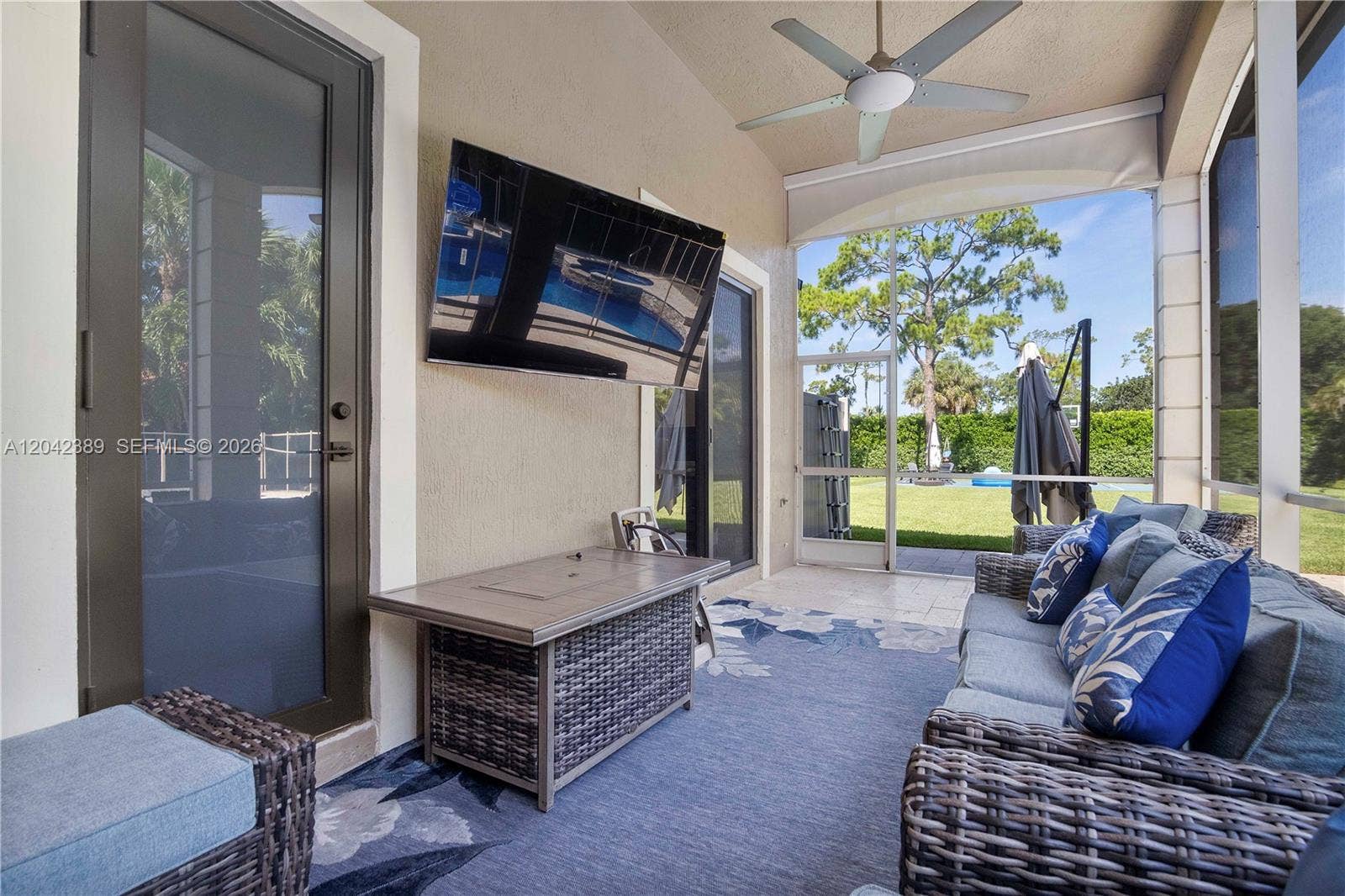 5755 NW 72nd Way, Parkland, FL 33067 Sider Patio View