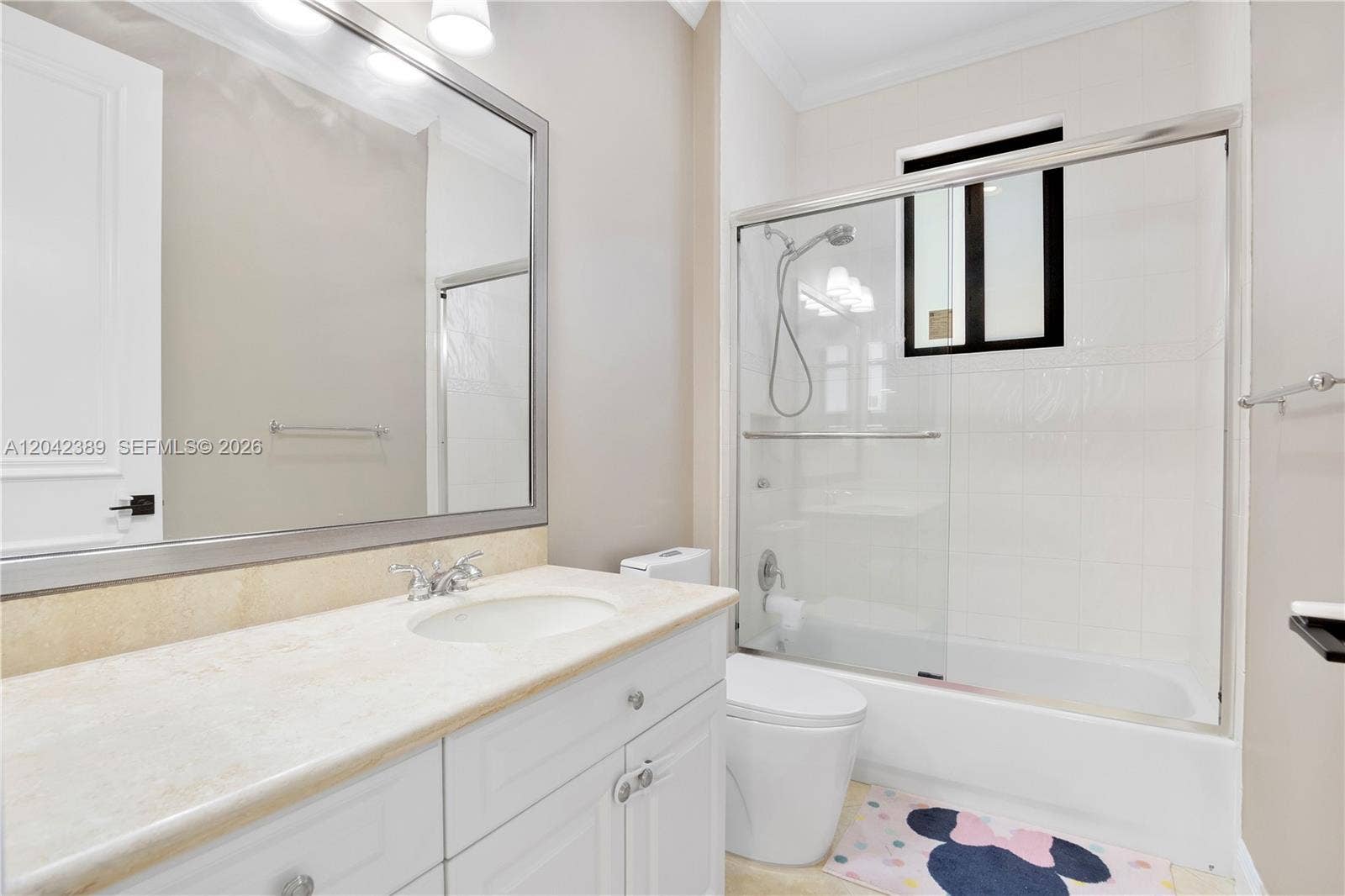 5755 NW 72nd Way, Parkland, FL 33067 Jack & Jill Bathroom