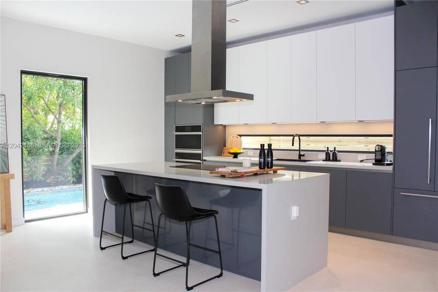Property photo for 3540 Oak Avenue, Miami, FL