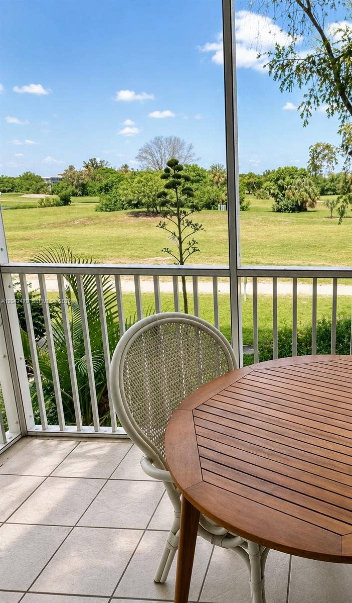 2671 S Course Drive, #208, Pompano Beach, FL 33069 Photo 17