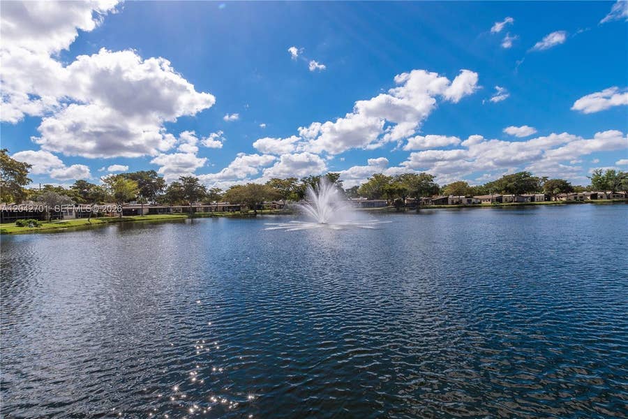 Property photo for 300 Berkley Road, #103, Hollywood, FL
