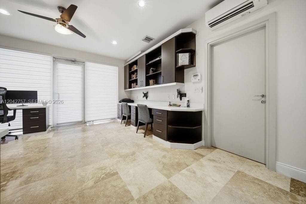 710 NE 3rd Avenue, Fort Lauderdale, FL 33304 Photo 12