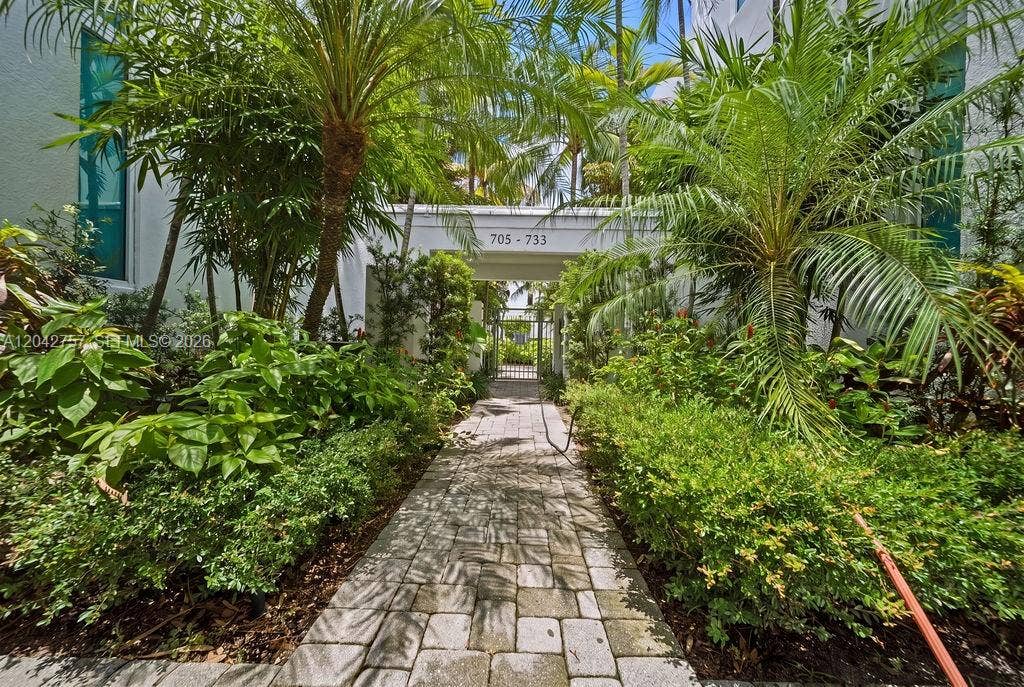 710 NE 3rd Avenue, Fort Lauderdale, FL 33304 Photo 76