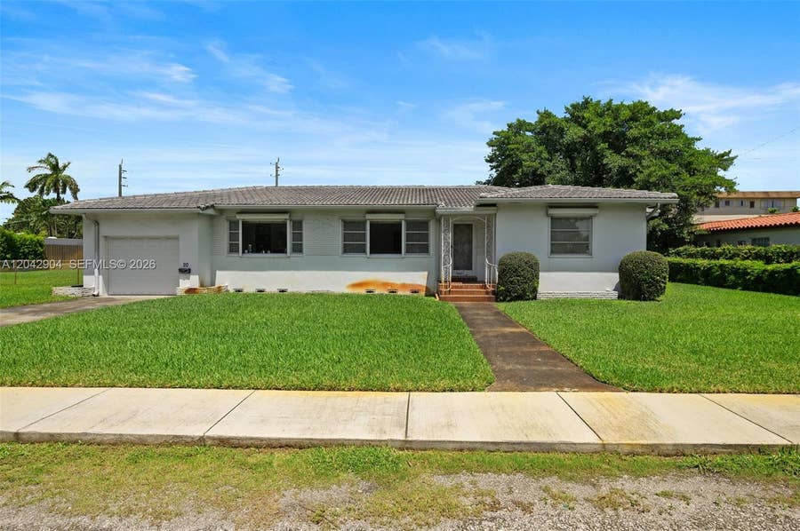Property photo for 20 SW 4th Street, Dania Beach, FL