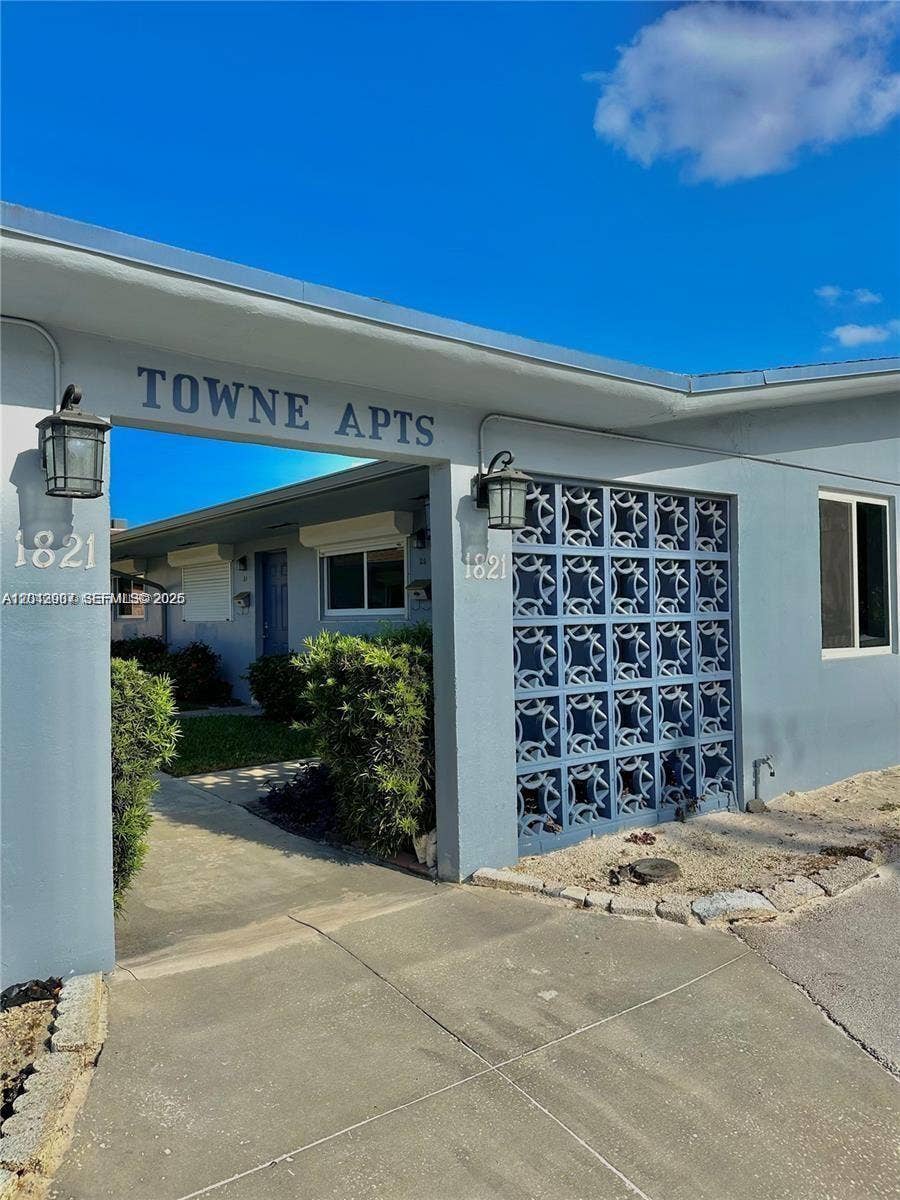 Property photo for 1821 N 17th Court, #26, Hollywood, FL