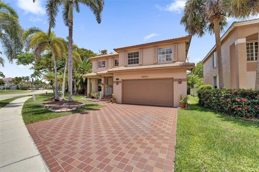 Property photo for 16091 La Costa Drive, Weston, FL