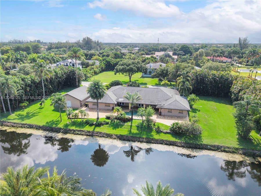 Property photo for 1601 NW 115th Terrace, Plantation, FL