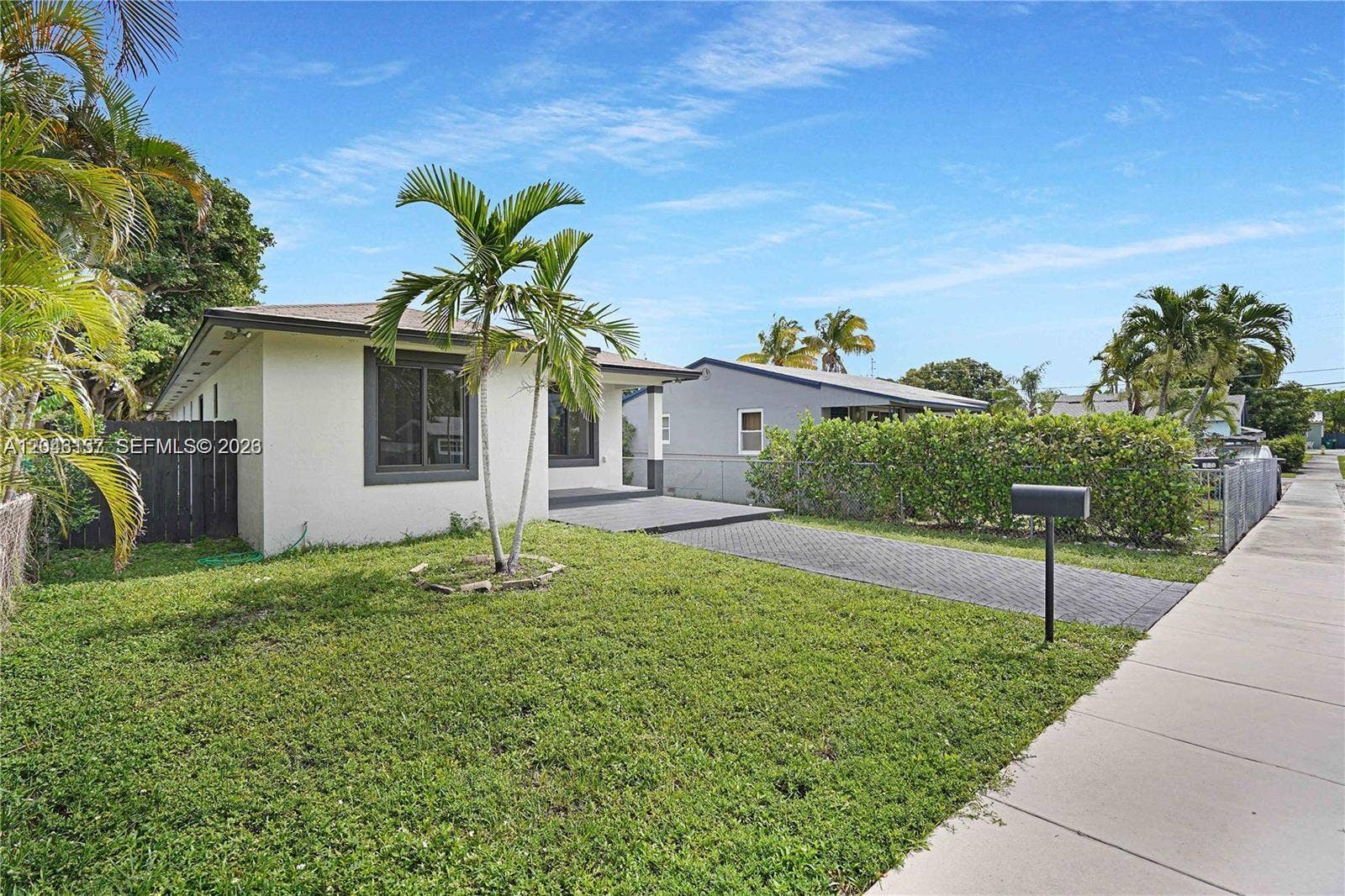 222 SW 3rd Terrace, Dania Beach, FL 33004 Photo 2