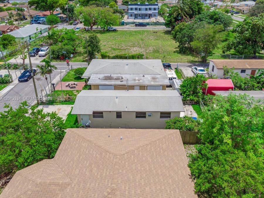 Property photo for 805 NW 3rd Terrace, Hallandale Beach, FL
