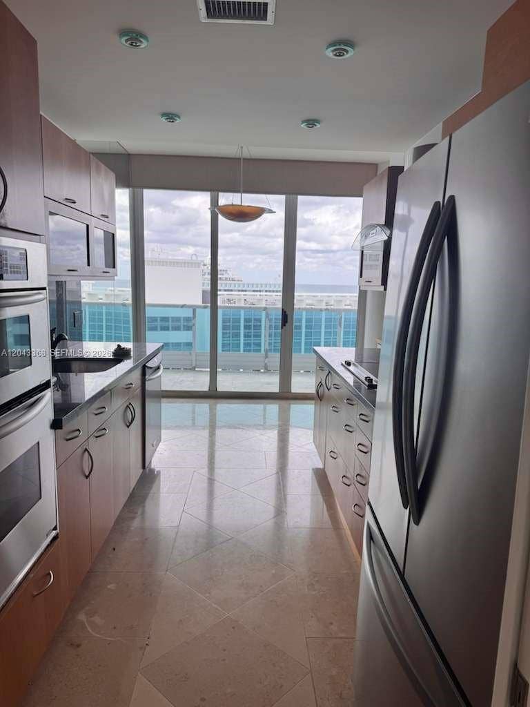 5025 Collins Avenue, #1602, Miami Beach, FL 33140 Photo 8