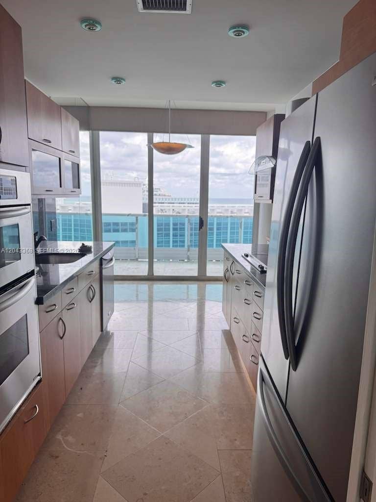 5025 Collins Avenue, #1602, Miami Beach, FL 33140 Photo 6