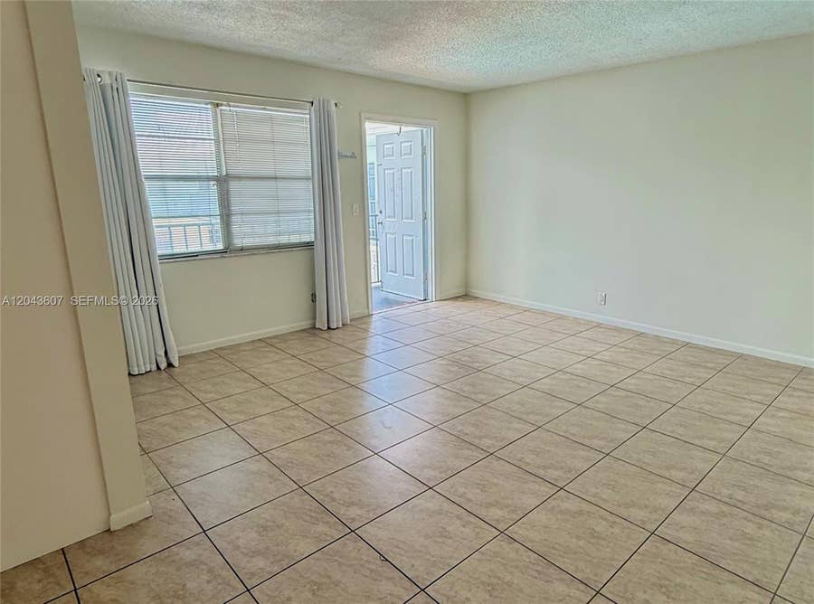 Property photo for 30 SE 4th Avenue, #206, Hallandale Beach, FL