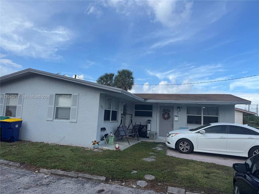 Property photo for 101 NW 13th Avenue, Dania Beach, FL