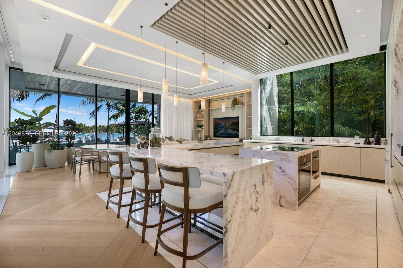 58 La Gorce Circle, Miami Beach, FL 33141 Photo 14