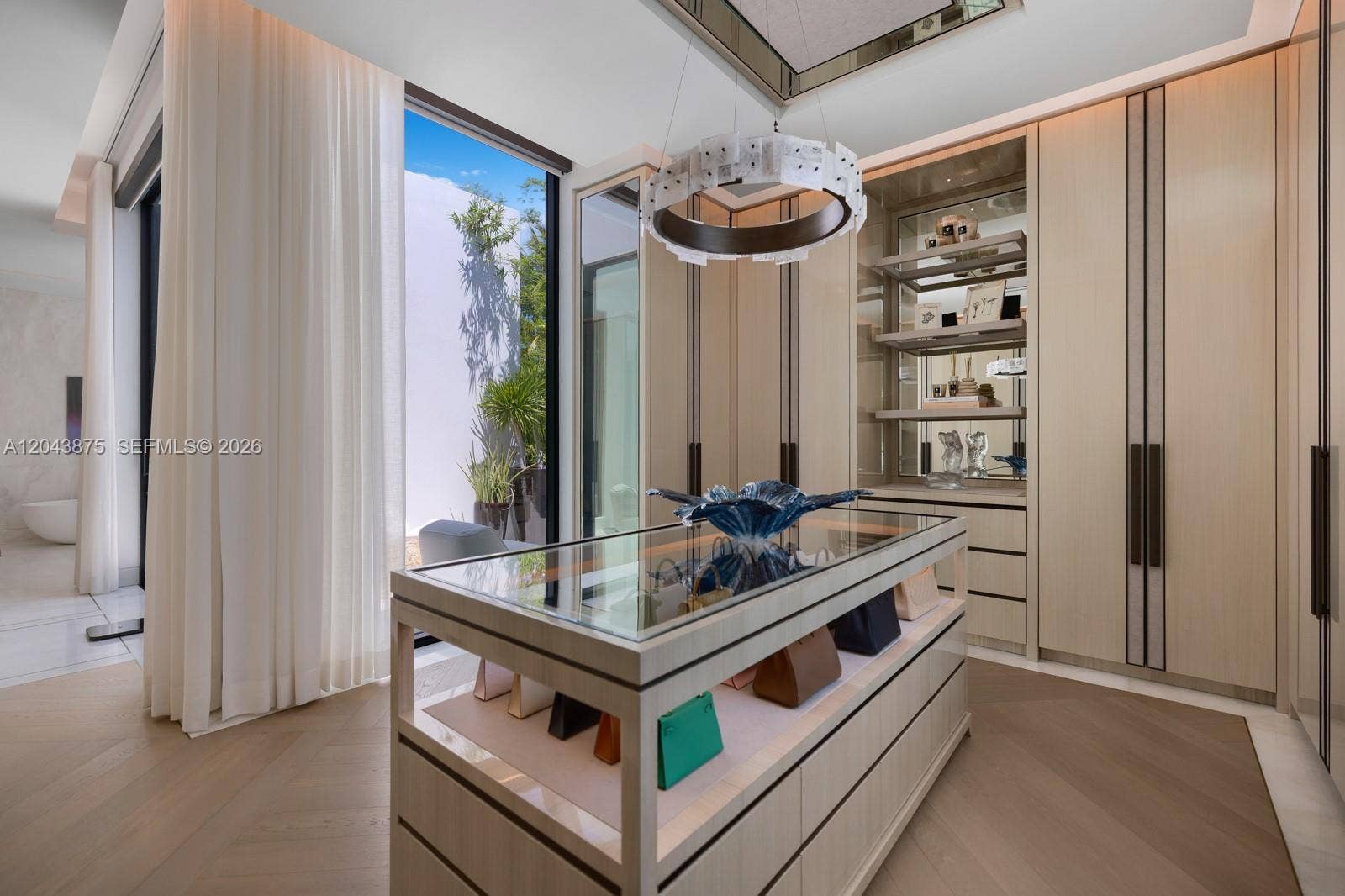 58 La Gorce Circle, Miami Beach, FL 33141 Photo 25