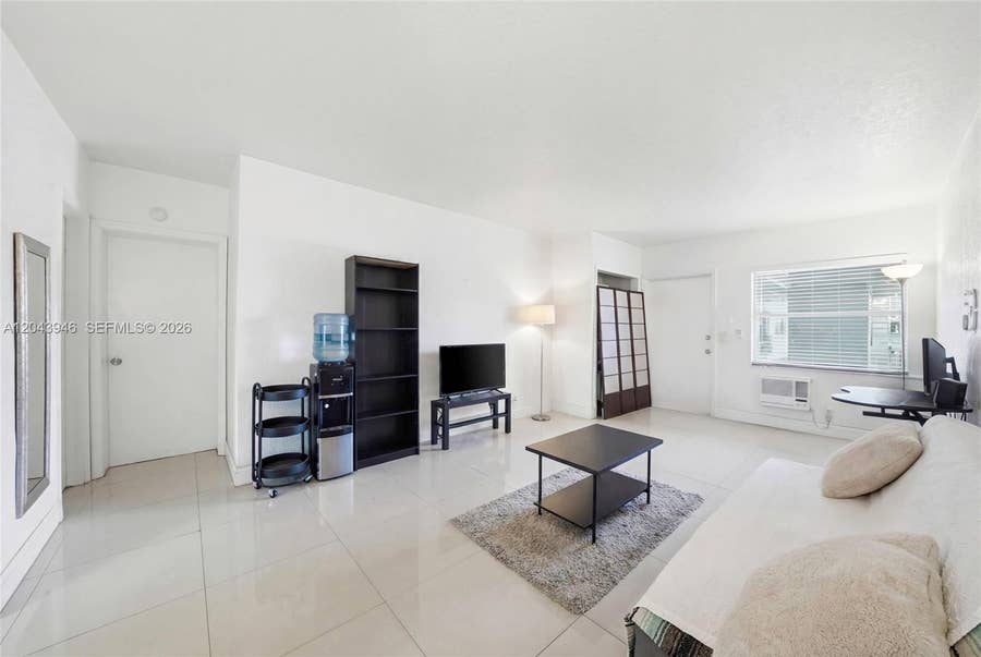 Property photo for 1100 NE 9th Avenue, #105, Fort Lauderdale, FL