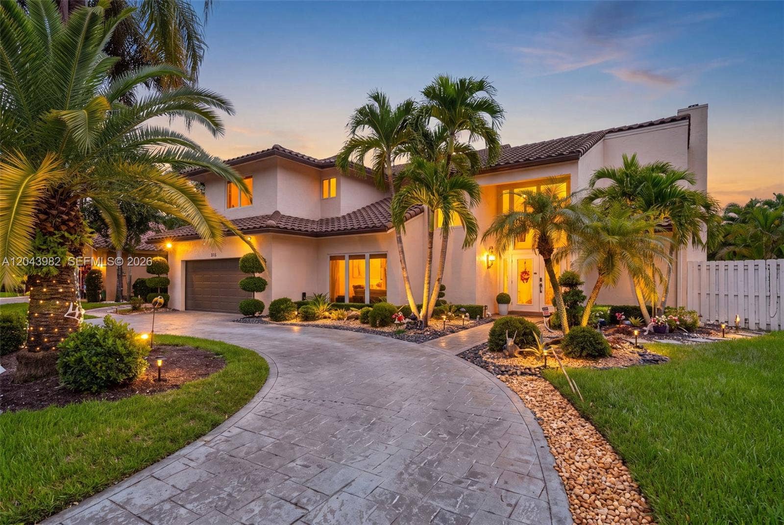 962 SW 93rd Terrace, Plantation, FL 33324 Photo 2