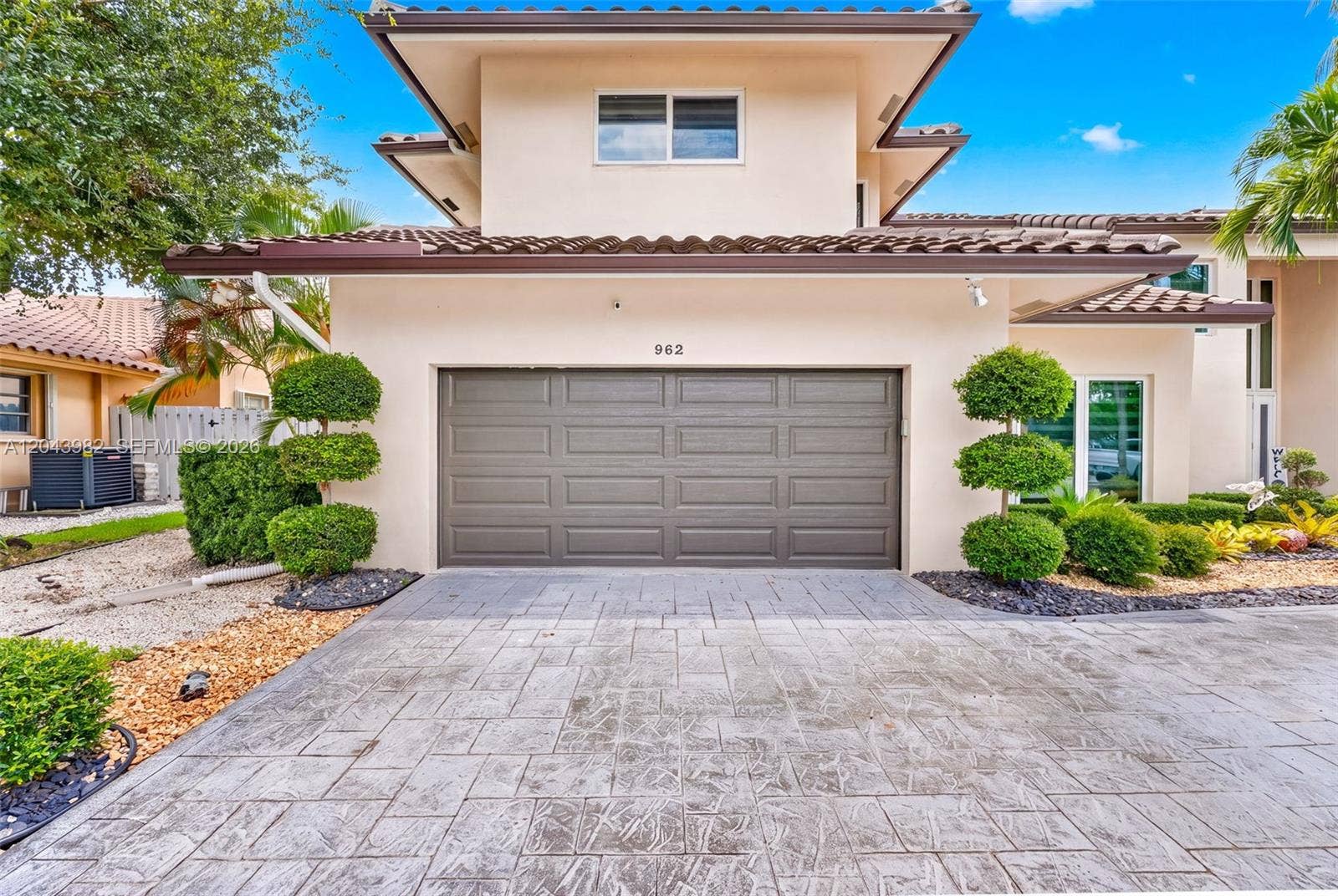 962 SW 93rd Terrace, Plantation, FL 33324 Photo 4