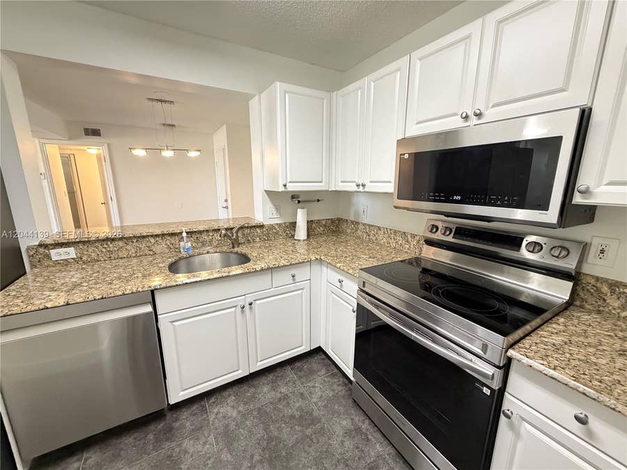 Property photo for 2711 Ocean Club Boulevard, #203, Hollywood, FL