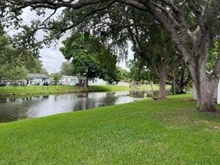 9301 SW 54th Street, Cooper City, FL 33328 Photo 8