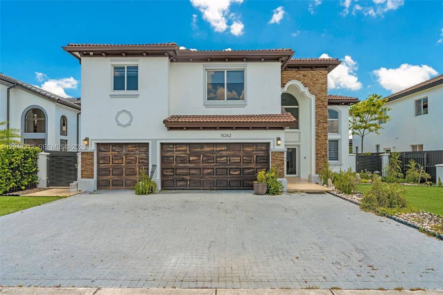 Property photo for 15262 SW 11th Street, Miami, FL