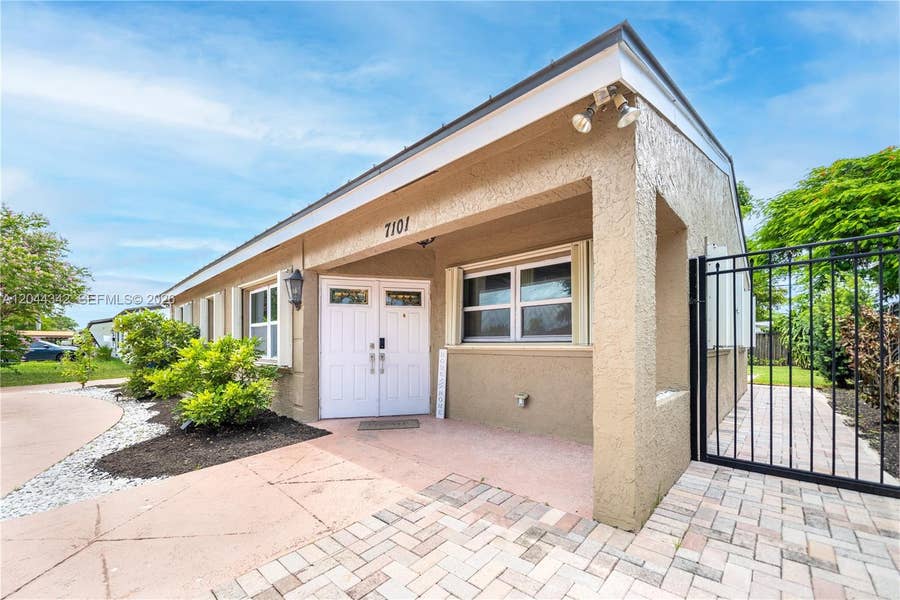Property photo for 7101 Hope Street, Hollywood, FL